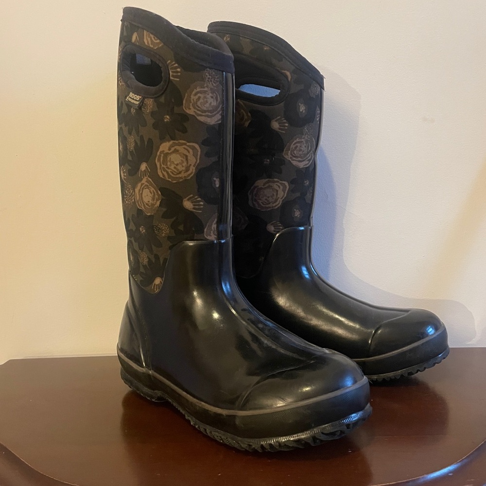EUC -40 rated waterproof BOGS boots